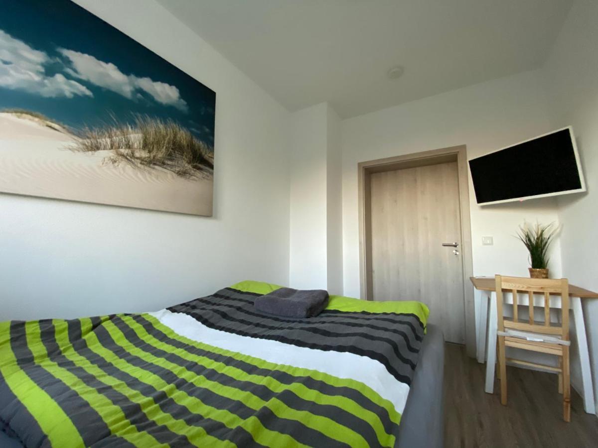 Pension Kirschgarten Nebra ภายนอก รูปภาพ